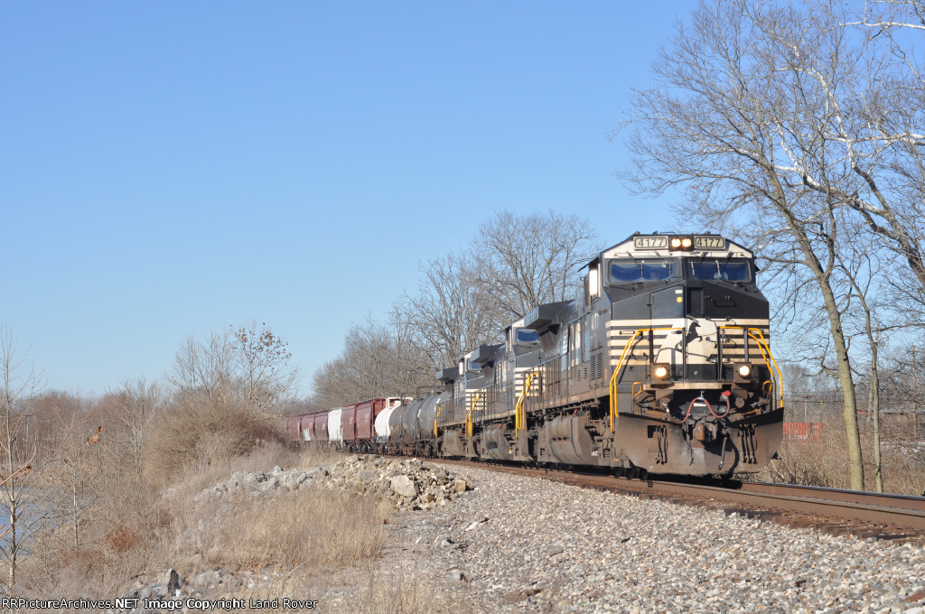 NS 4177 East